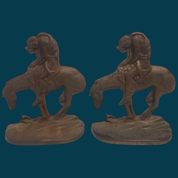 Vintage Cast Iron The Last Trail Bookends Marked 1930 Connecticut‎ Foundry  #902 - Picture 2 of 12